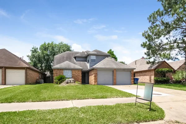 $1,830 | 14530 County Cress Drive, Houston, TX 77047