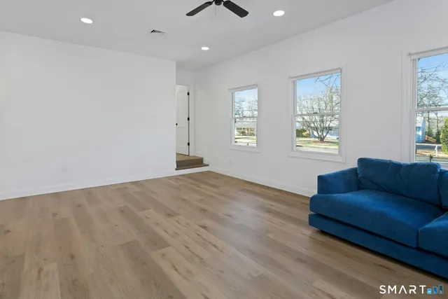 $3,500 | 70 Archer Lane, Stamford, CT 06905