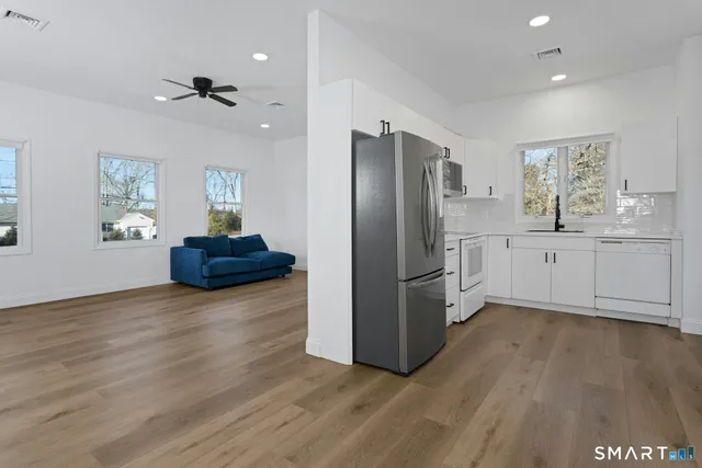 $3,500 | 70 Archer Lane, Stamford, CT 06905