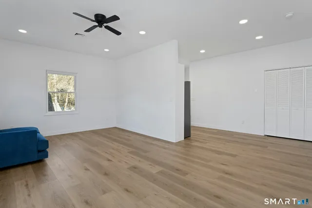 $3,500 | 70 Archer Lane, Stamford, CT 06905