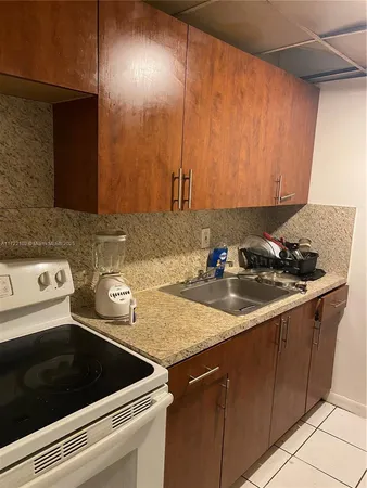 $145,000 | 301 Northwest 177th Street, Unit 119, Miami Gardens, FL 33169