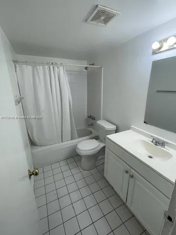 $145,000 | 301 Northwest 177th Street, Unit 119, Miami Gardens, FL 33169