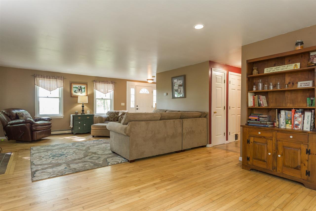 81 Union Road Stratham, NH 03885 - Photo 10 of 32