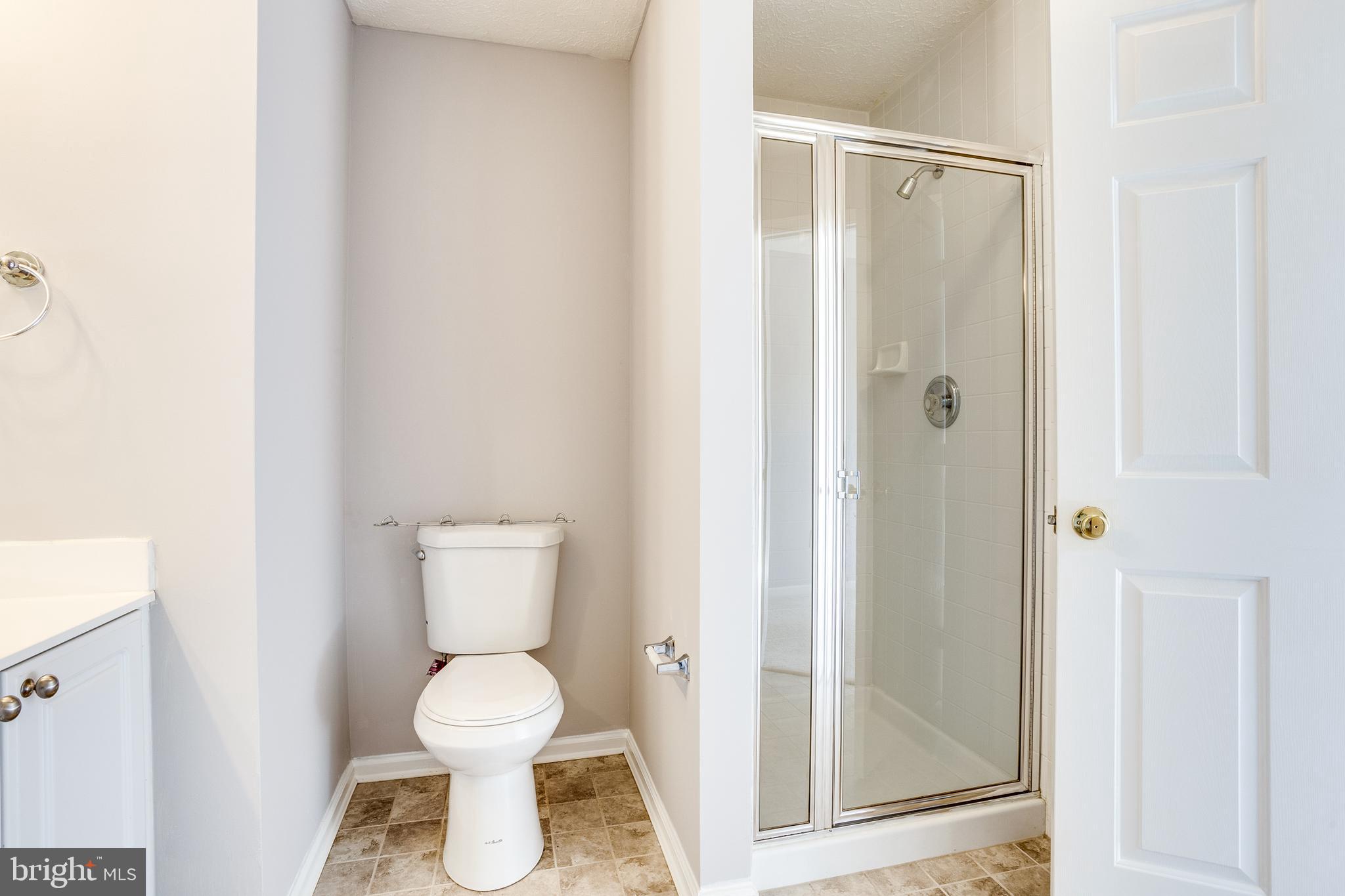 4743 Shellbark Road Owings Mills, MD 21117 - Photo 25 of 28 Jack & Jill Bath