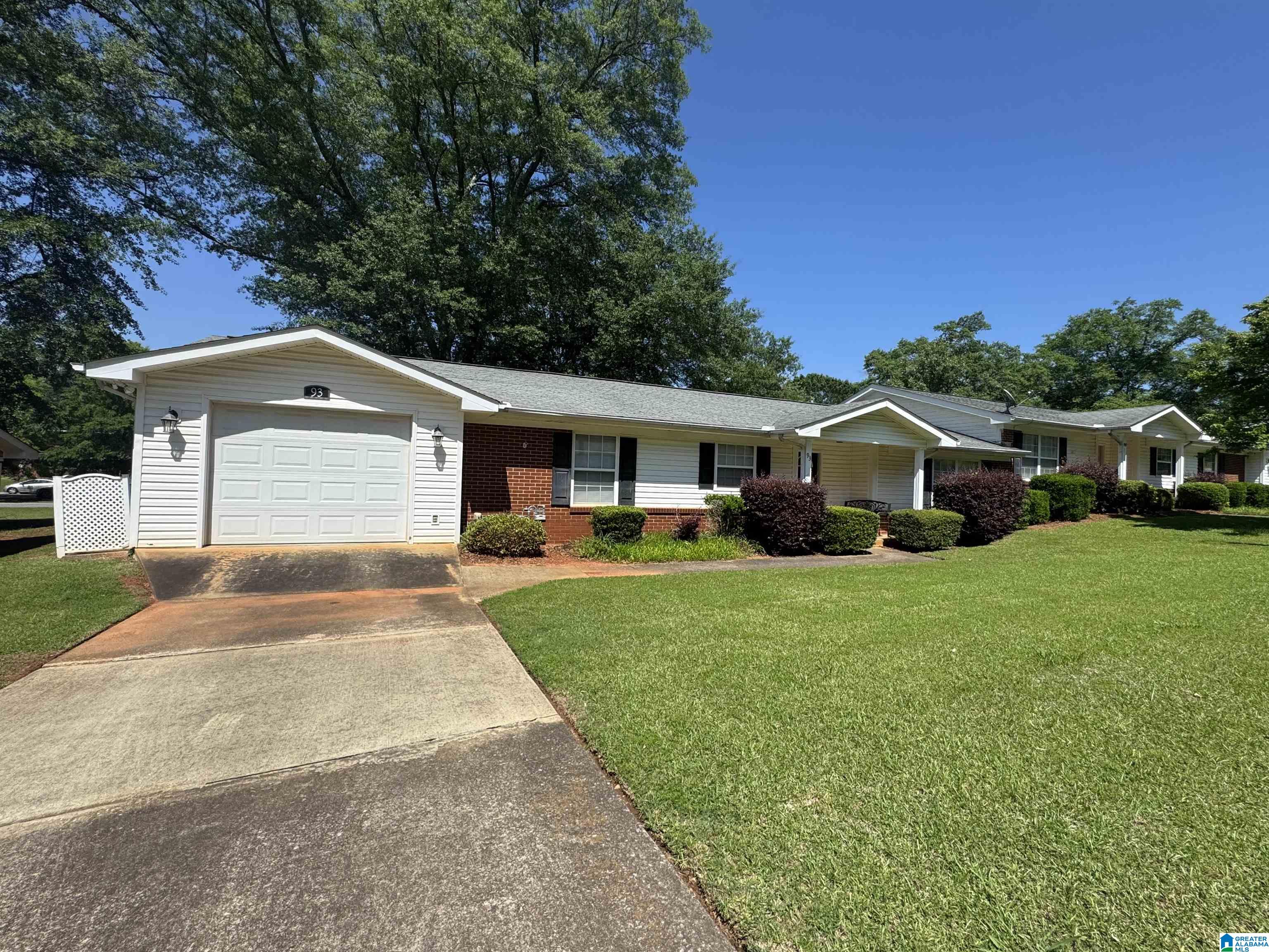 93 Wirans Road Anniston, AL 36205 - Photo 4 of 9