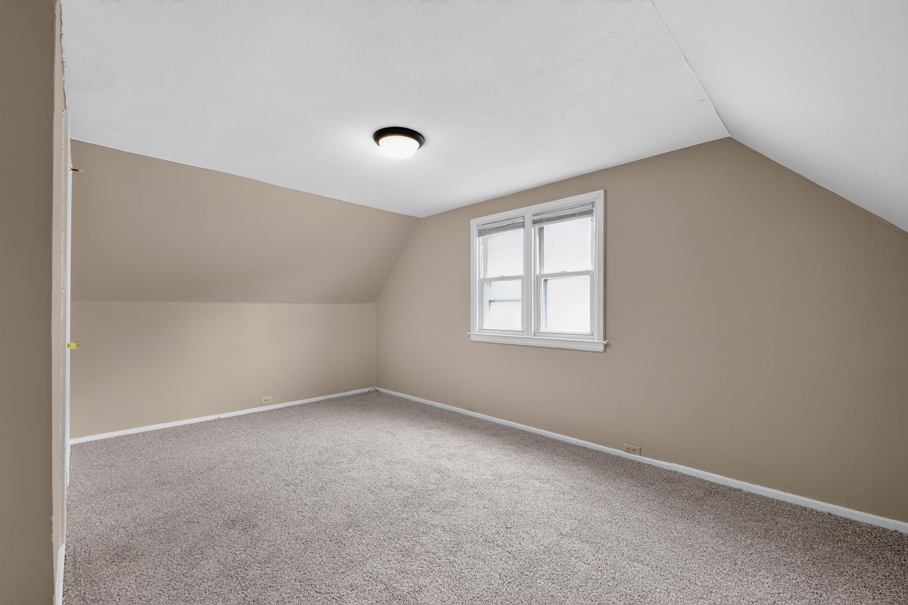 4109 North 39th Street Milwaukee, WI 53216 - Photo 26 of 37 25_4109_N_39th_St-Bedroom-8797