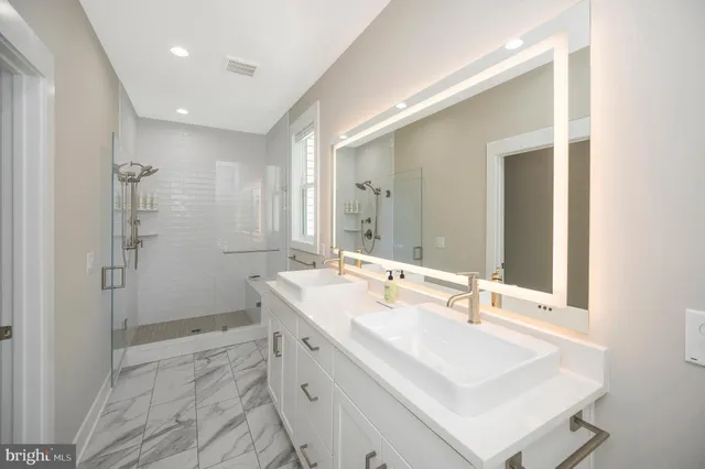 $898,992 | 75 Sunset Loop, Mineral, VA 23117