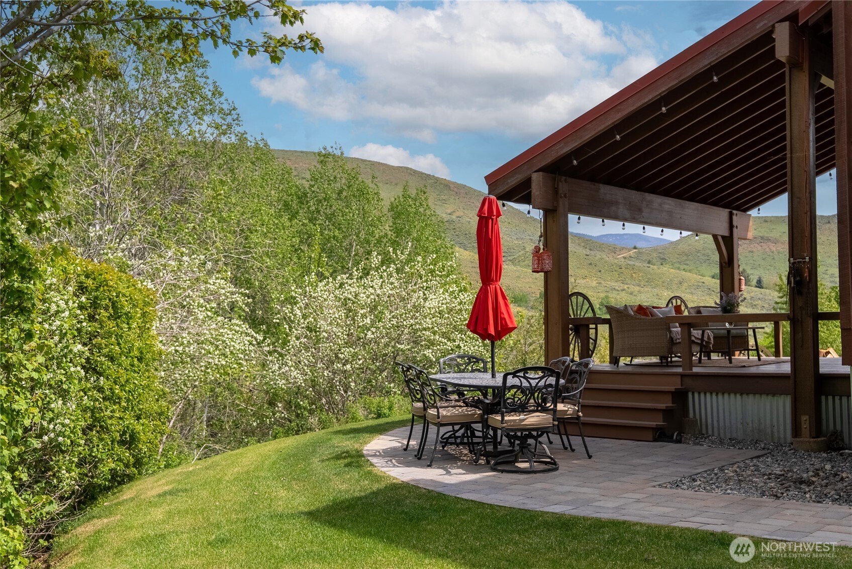 373 Rendezvous Road Winthrop, WA 98862 - Photo 21 of 40 Gallery Image 21