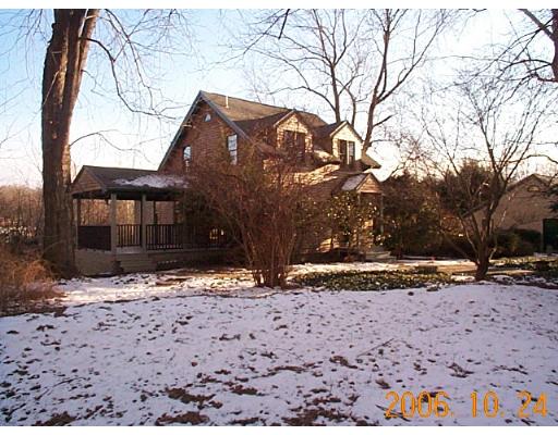 25 Squareshire Road Sterling, MA 01564 - Photo 1 of 17