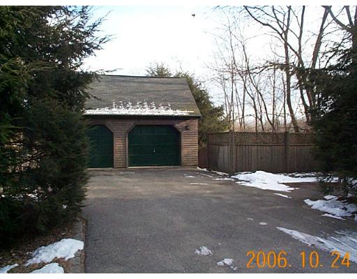 25 Squareshire Road Sterling, MA 01564 - Photo 4 of 17