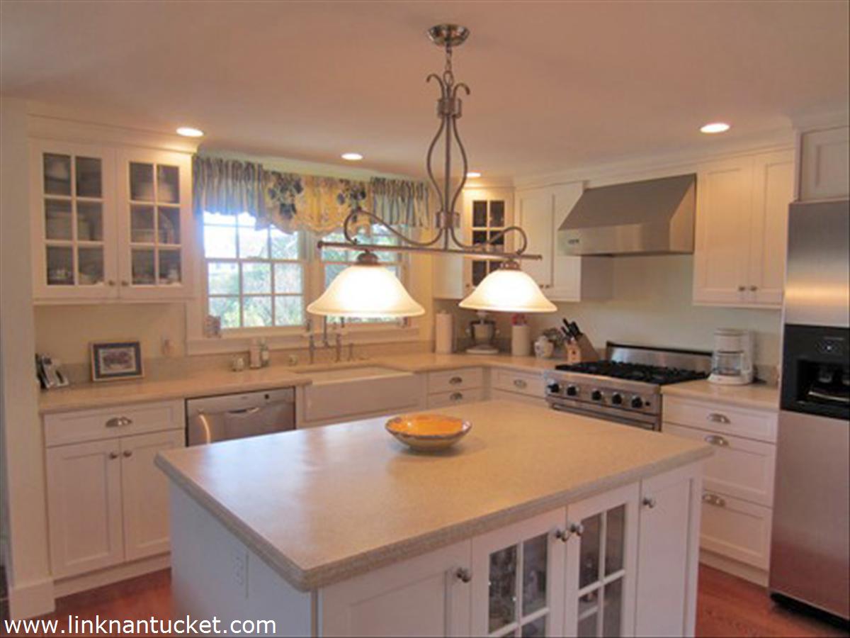 22 Madaket Road Nantucket, MA 02554 - Photo 3 of 9 Gallery Image 3