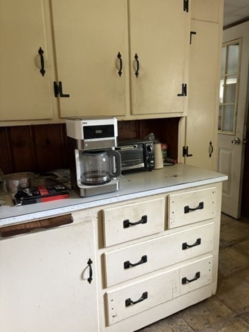2 Barden Lane Warren, RI 02885 - Photo 4 of 19