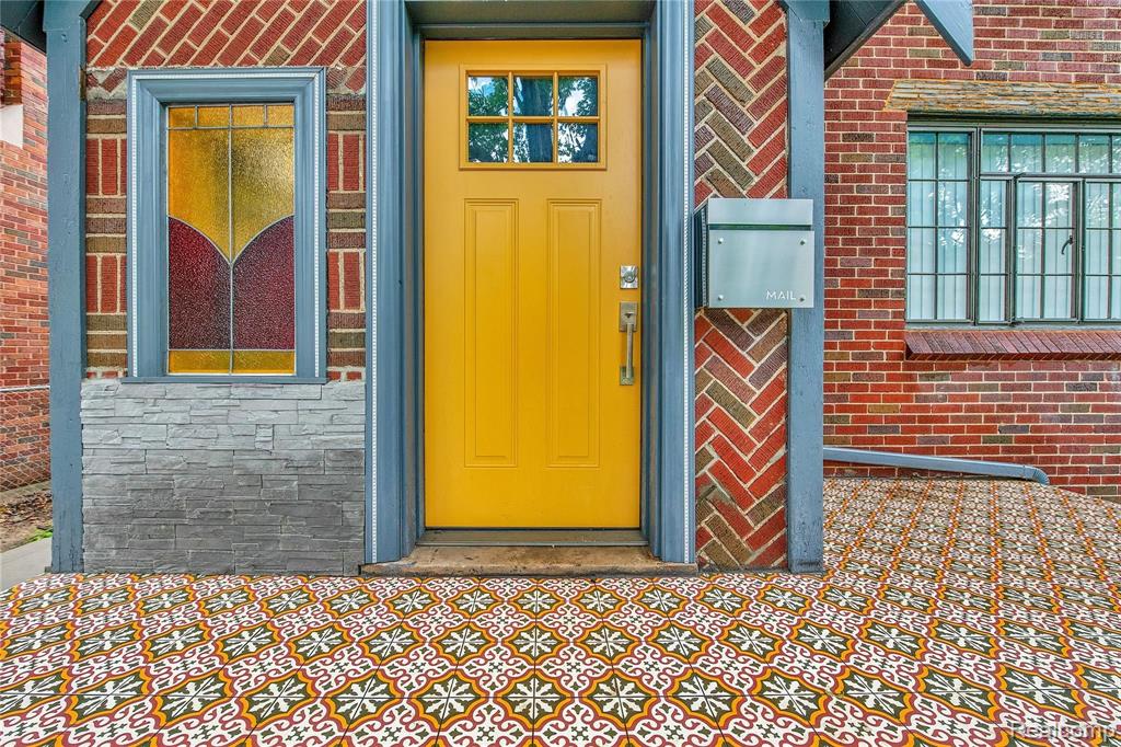 5517 Yorkshire Road Detroit, MI 48224 - Photo 2 of 37