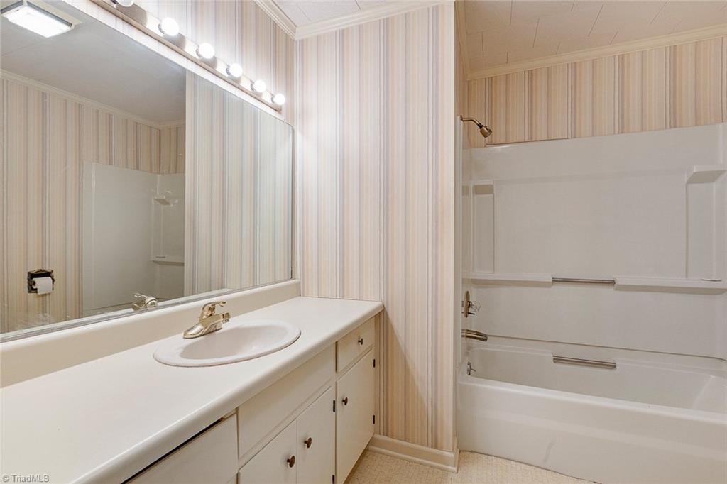 3802 Johnson Street High Point, NC 27265 - Photo 22 of 30 Gallery Image 22
