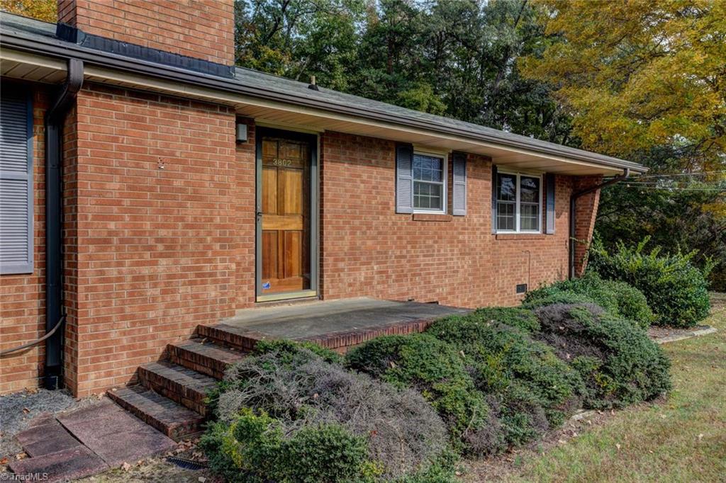 3802 Johnson Street High Point, NC 27265 - Photo 4 of 30 Gallery Image 4
