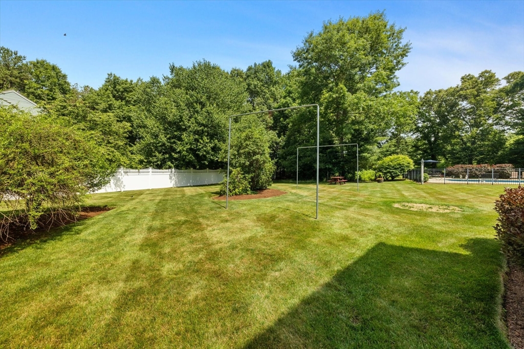 16 King Philip Path Mendon, MA 01756 - Photo 28 of 42