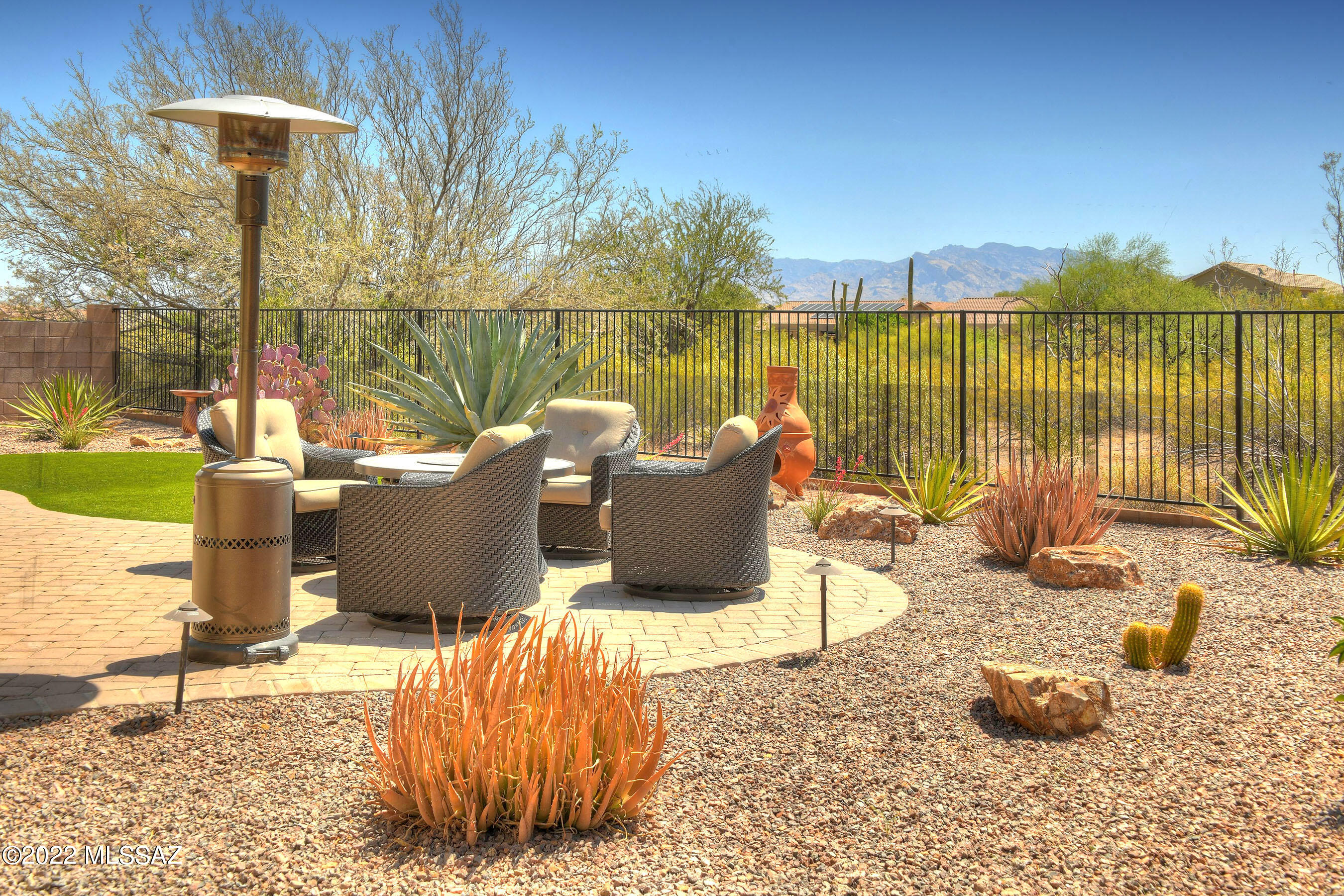 7918 North Rondure Loop Tucson, AZ 85743 - Photo 30 of 35 Gallery Image 30