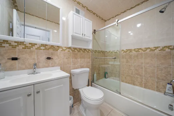 $4,000 | 43.5 Belmont Avenue, Unit 2, Newark, NJ 07108