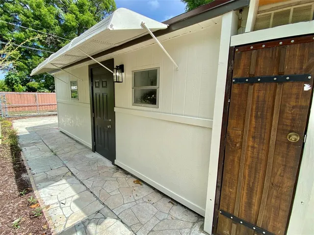 $1,750 | 426 South L Street, Lake Worth Beach, FL 33460