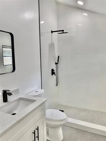 $1,750 | 426 South L Street, Lake Worth Beach, FL 33460