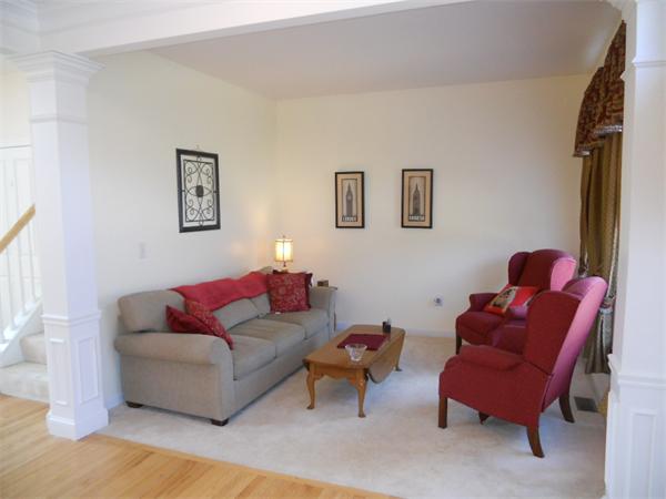 485 Raymond Road Plymouth, MA 02360 - Photo 3 of 24 Gallery Image 3