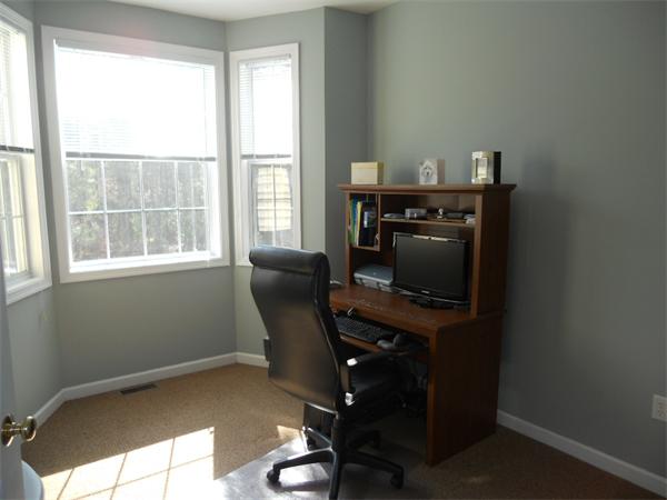 485 Raymond Road Plymouth, MA 02360 - Photo 8 of 24 Gallery Image 8