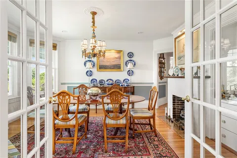 $1,995,000 | 1660 Main Road, Tiverton, RI 02878