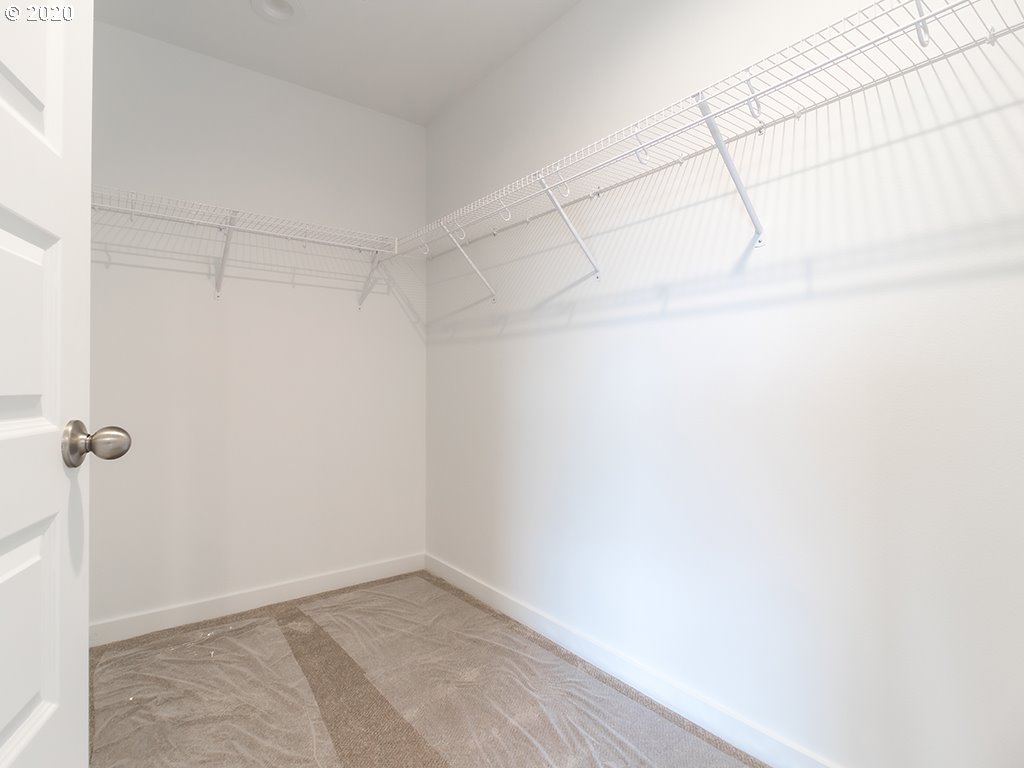 70 South 39th Drive Ridgefield, WA 98642 - Photo 22 of 24 a view of a small space