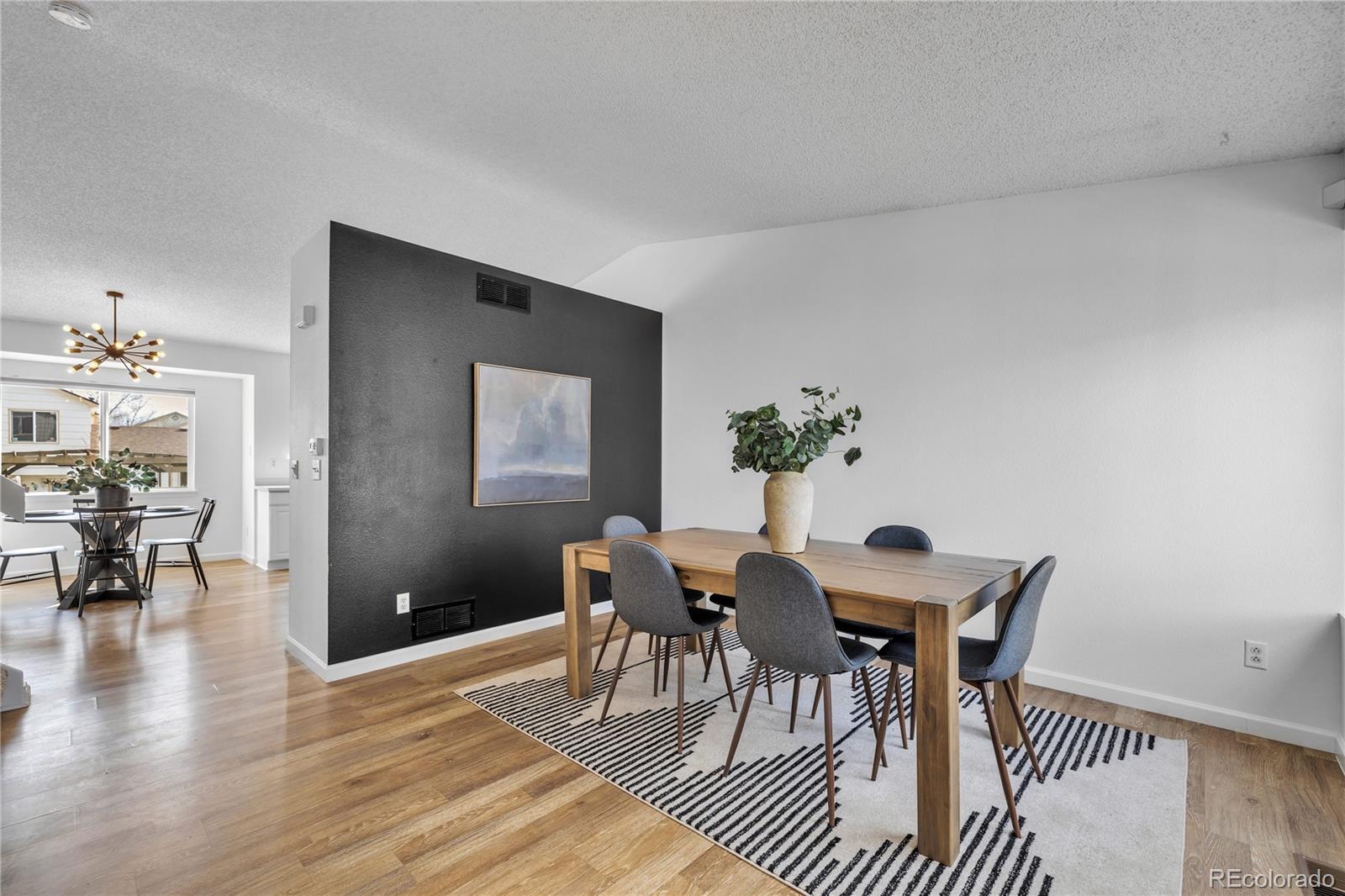 9851 South Castle Ridge Circle Highlands Ranch, CO 80129 - Photo 3 of 38