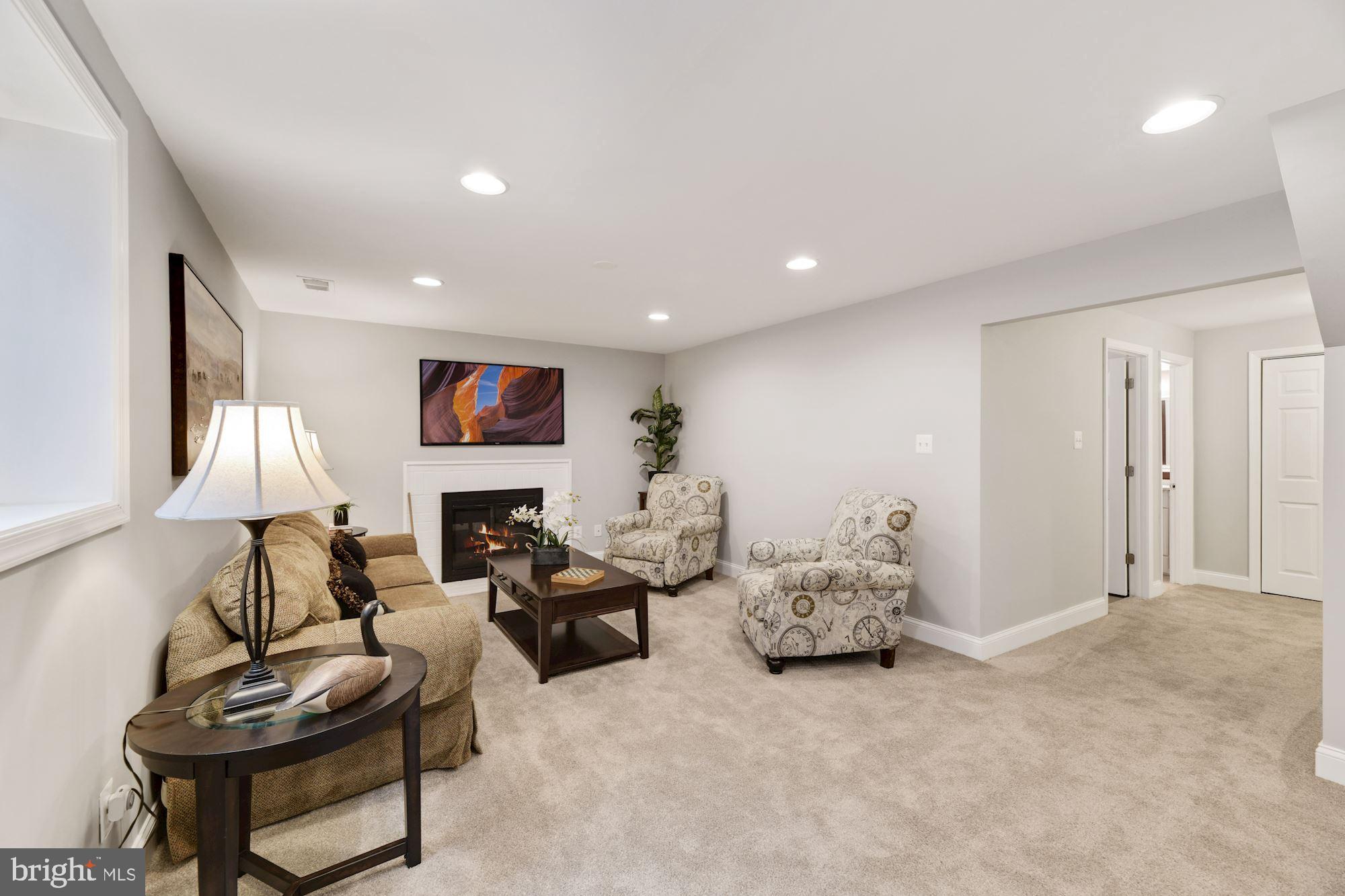 6000 Stoneygate Court Springfield, VA 22152 - Photo 35 of 56 Recreation room features recessed lighting