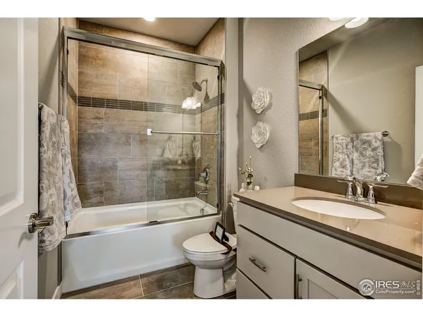 $446,895 | 420 High Point Drive, Unit 104, Longmont, CO 80504