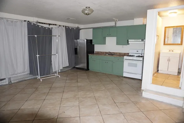 $420,000 | 12 Caswell Court, Sacramento, CA 95838