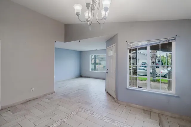 $420,000 | 12 Caswell Court, Sacramento, CA 95838