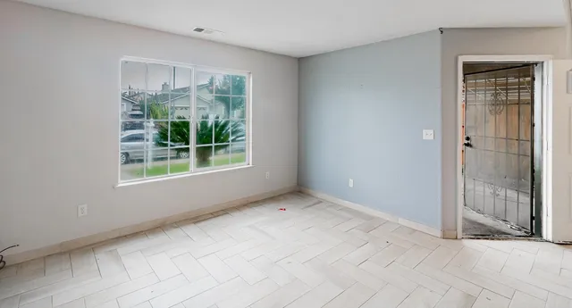 $420,000 | 12 Caswell Court, Sacramento, CA 95838