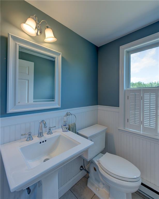33 Middle Road Kennebunk, ME 04043 - Photo 15 of 34 Photo