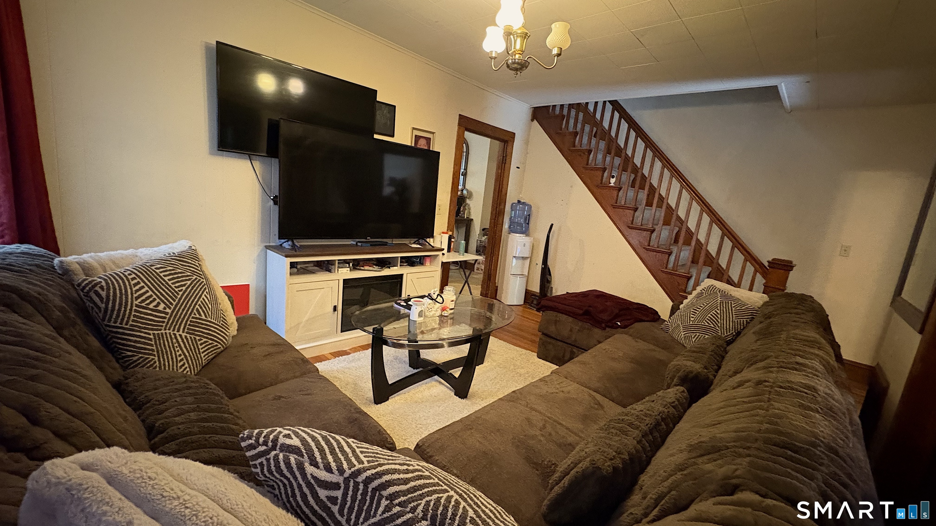 6 Lafayette Street Enfield, CT 06082 - Photo 23 of 39