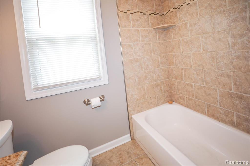 1334 East 10 Mile Road Ferndale, MI 48220 - Photo 13 of 29