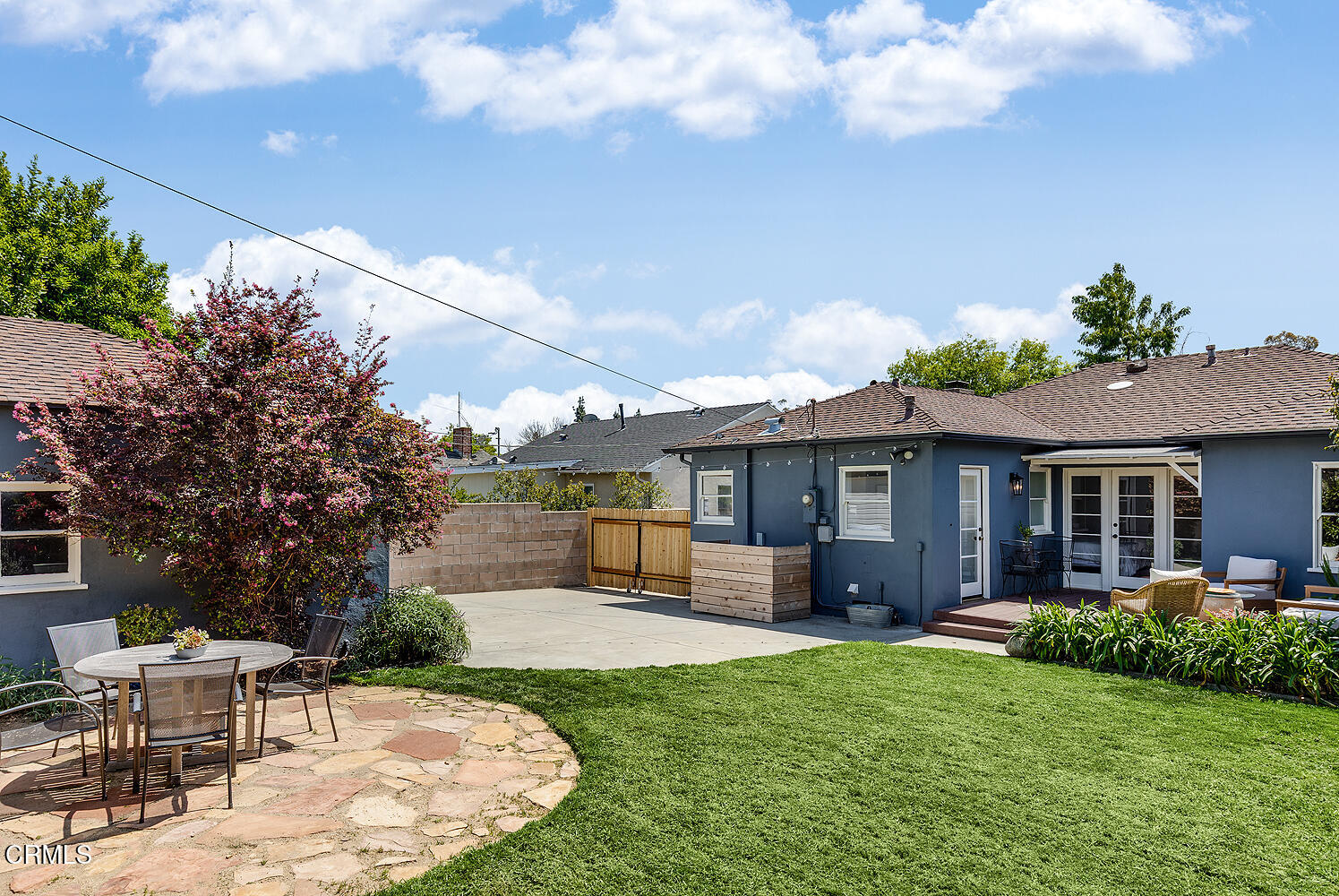 1685 Wagner Street Pasadena, CA 91106 - Photo 5 of 5 a view of a house with backyard and a garden