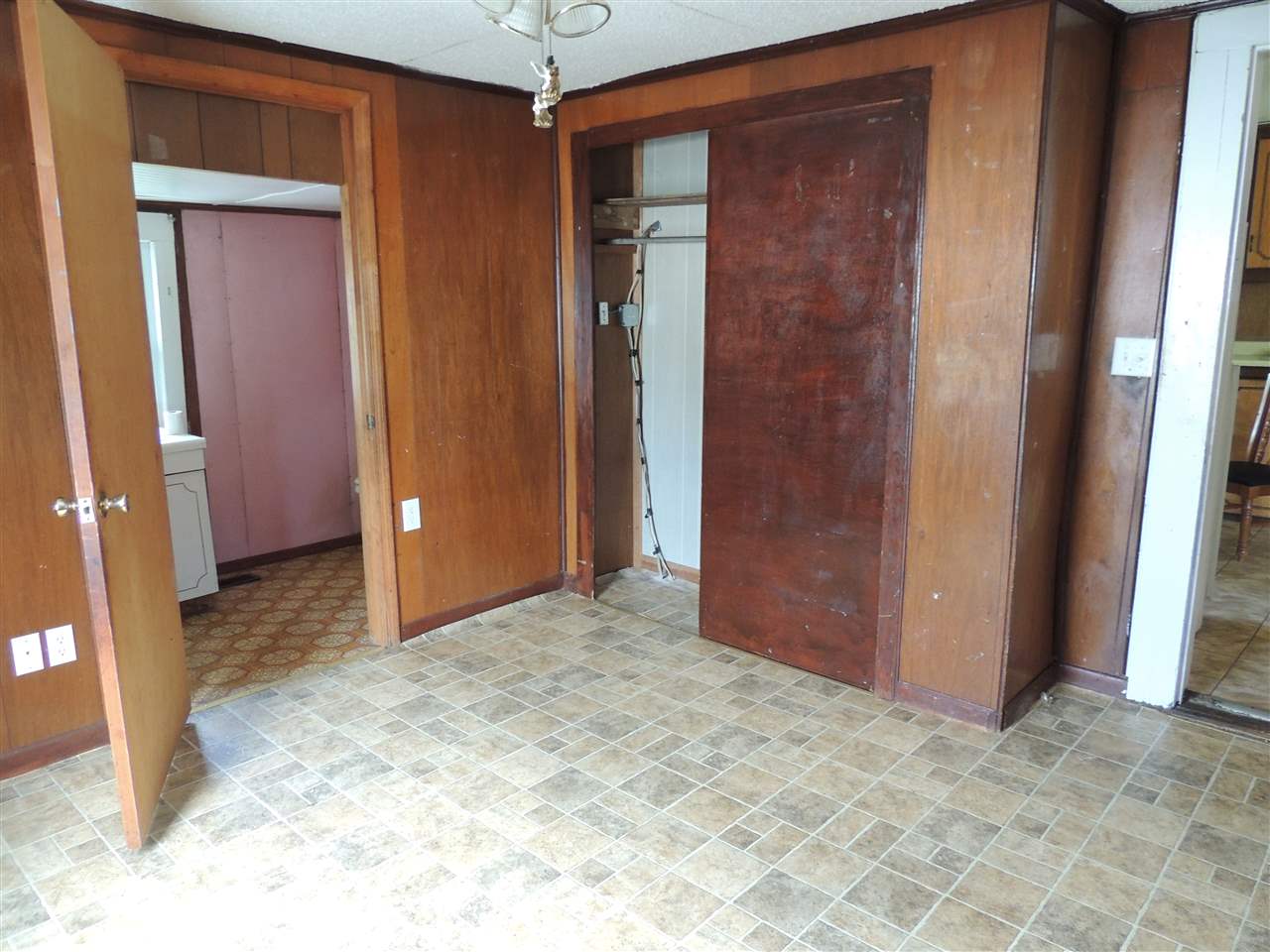 4325 Compton Bridge Road Campobello, SC 29322 - Photo 18 of 20