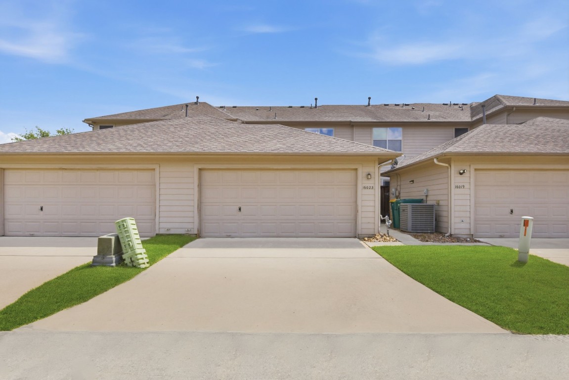 16023 Powder Springs Lane Houston, TX 77070 - Photo 45 of 48 Another view from the back exterior.