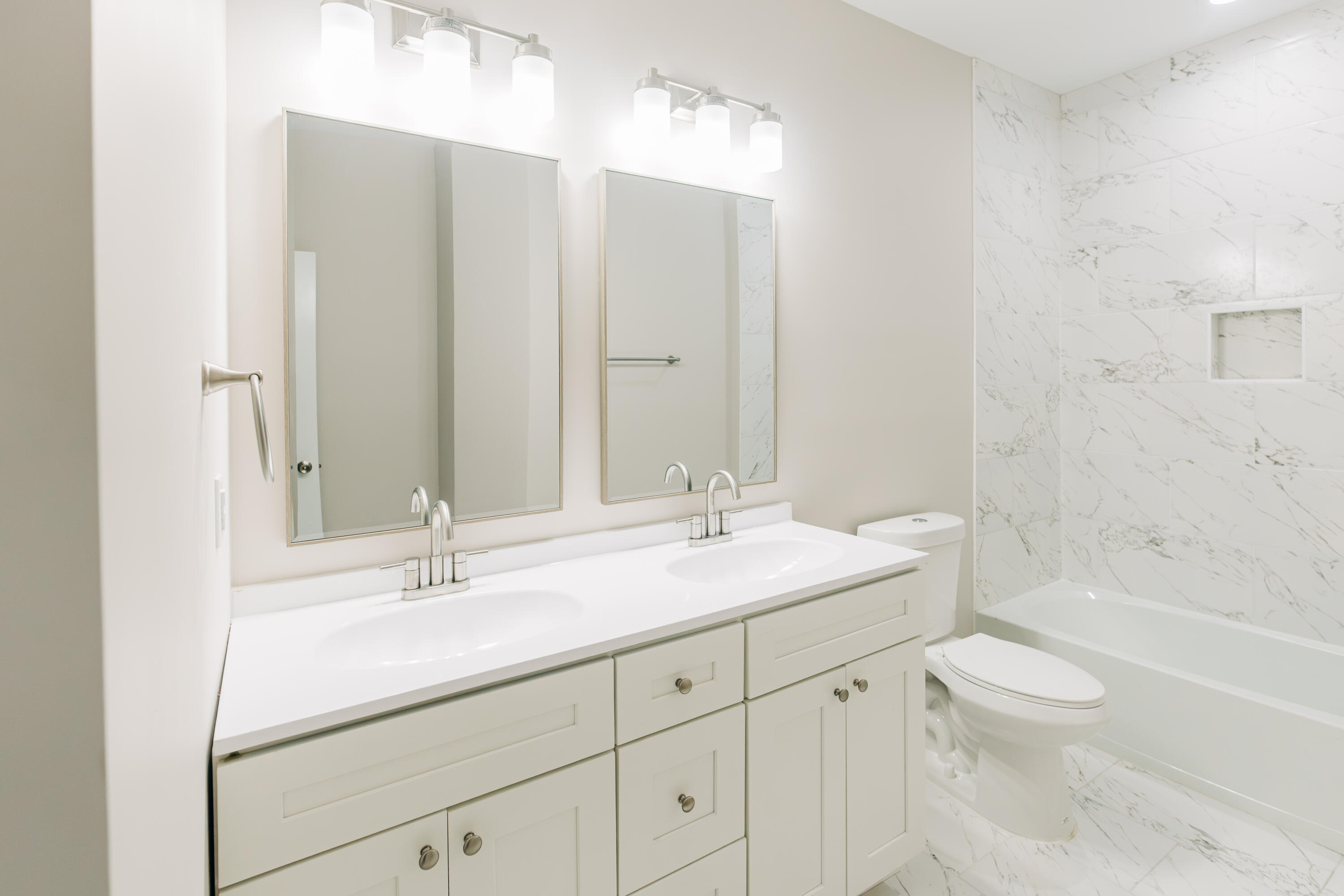 438 Locust Street Walterboro, SC 29488 - Photo 32 of 44 DSC06641