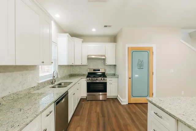 $489,500 | 438 Locust Street, Walterboro, SC 29488