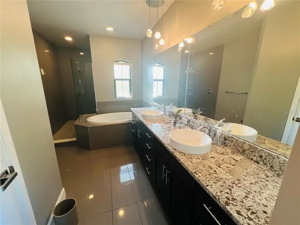 $8,000 | 7689 Toscana Boulevard, Orlando, FL 32819