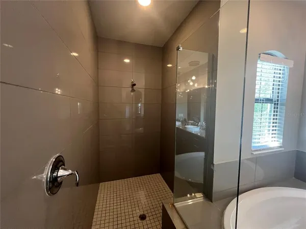 $8,000 | 7689 Toscana Boulevard, Orlando, FL 32819