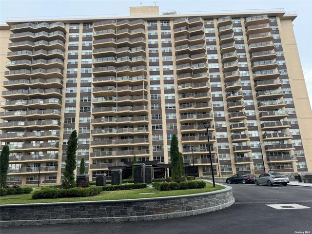 $279,000 | 17-85 215th Street, Unit 4J | Bay Terrace