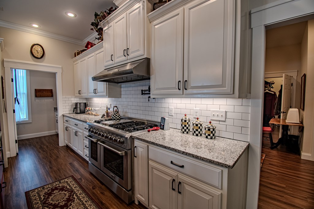 1455 Upper Peachtree Road Murphy, NC 28906 - Photo 3 of 45 Gallery Image 3