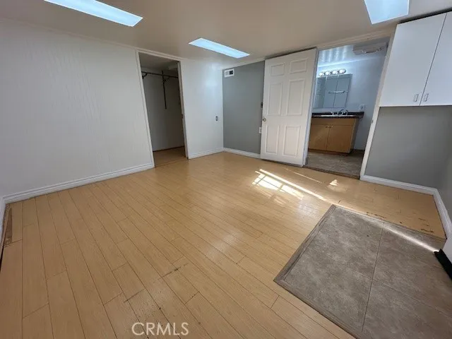 $1,350 | 927 Avonoak Terrace, Unit A, Glendale, CA 91206