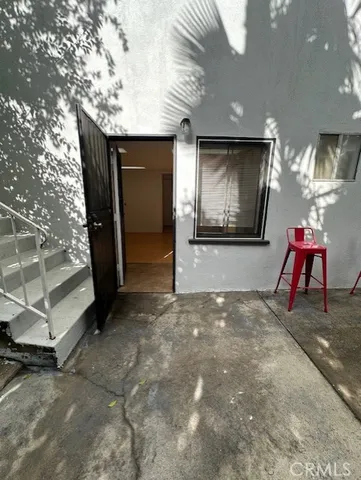 $1,350 | 927 Avonoak Terrace, Unit A, Glendale, CA 91206