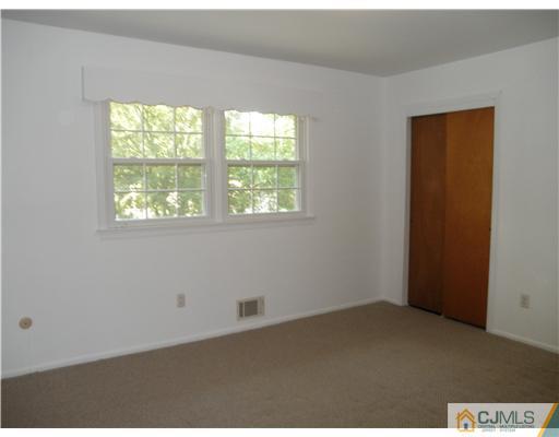 10 Academic Road East Brunswick, NJ 08816 - Photo 13 of 18 Gallery Image 13