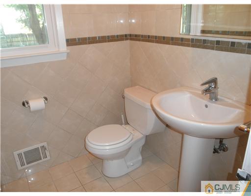 10 Academic Road East Brunswick, NJ 08816 - Photo 14 of 18 Gallery Image 14